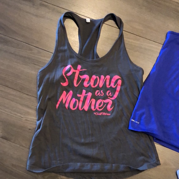 WOMENS WORKOUT TANK BUNDLE - Picture 2 of 4